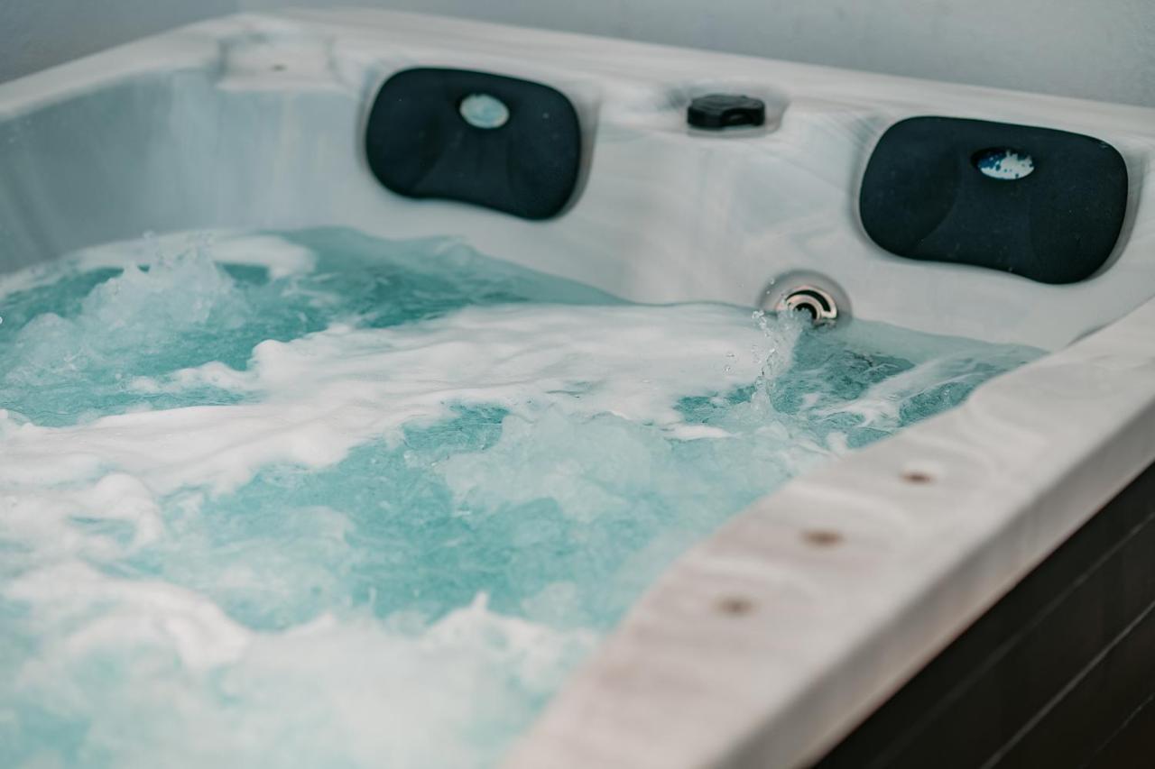 Apartament With Magical View & Jacuzzi