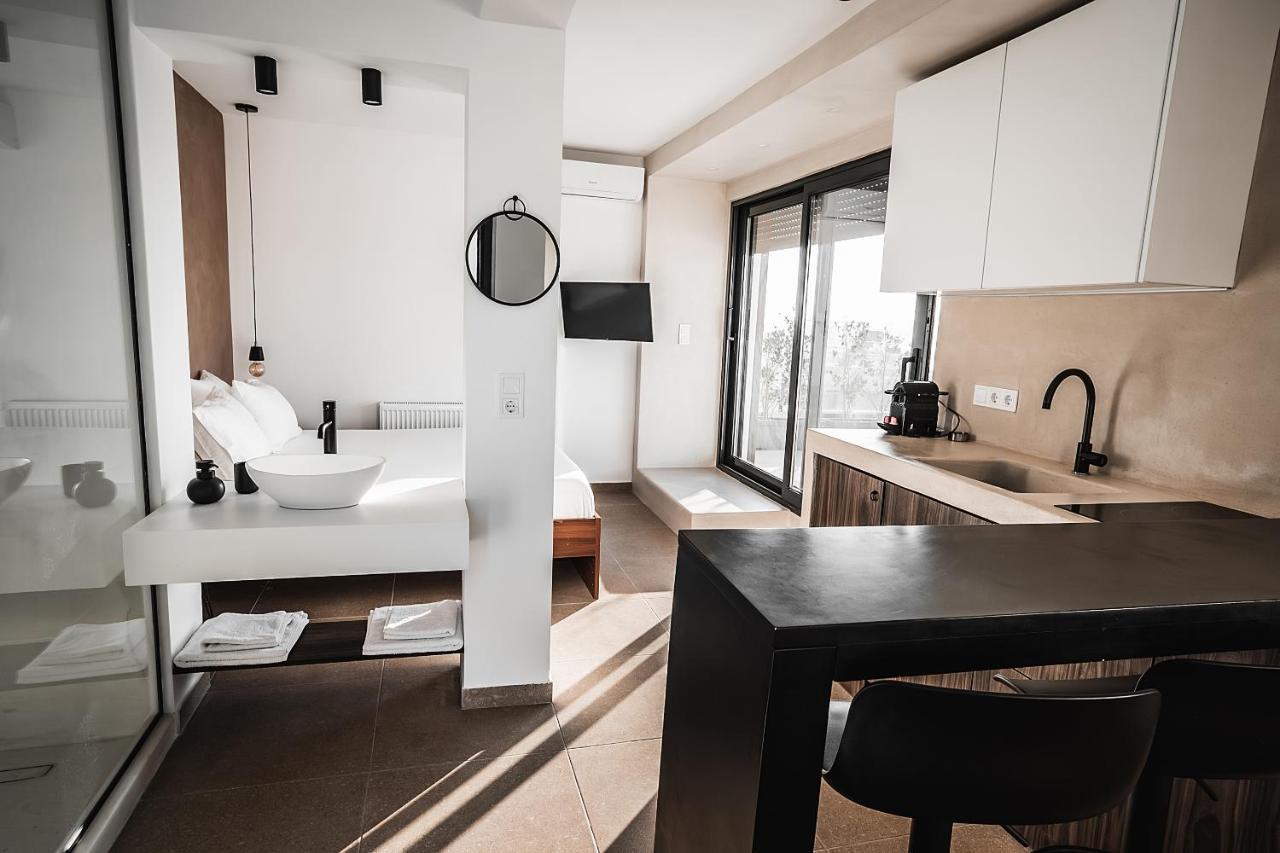 With Magical View & Jacuzzi Apartment Athens