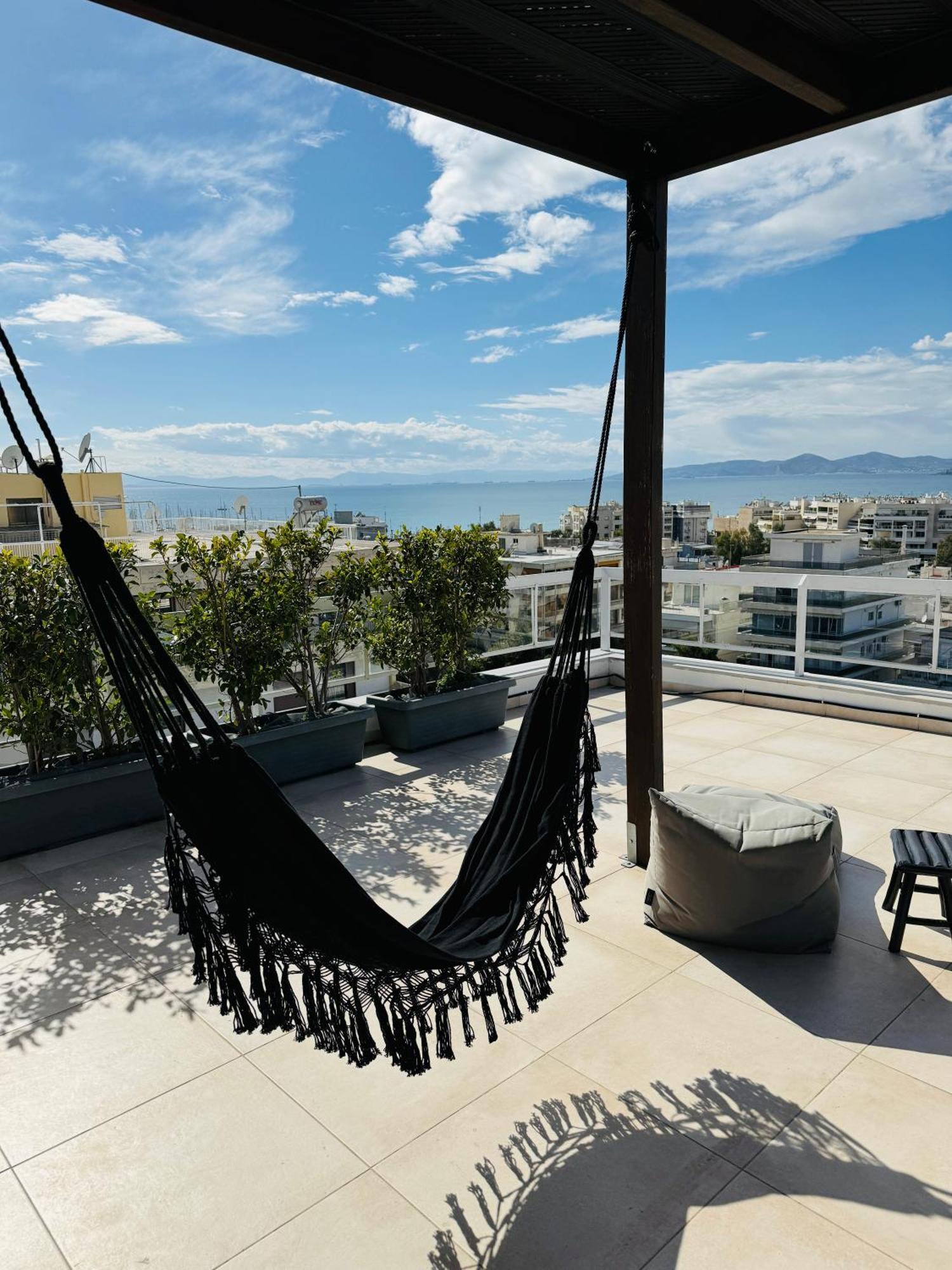 With Magical View & Jacuzzi Apartment *